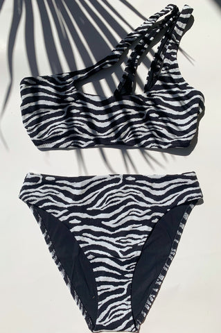 Underwire Bikini Top - Black – Baiae